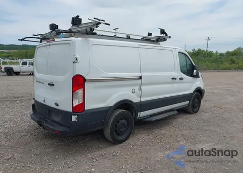 2019 Ford Transit-250 z USA, uszkodzony, nr VIN 1FTYR1YG3KKB67475